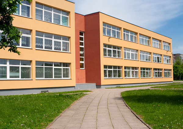 Escolas / Cursos / Universidades
